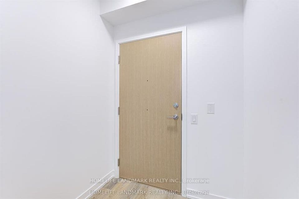 395 Square One Drive 1112, Mississauga, ON L5B 0P6 – photo 3
