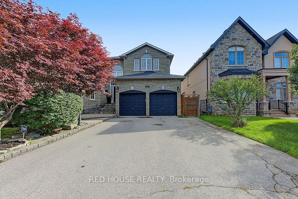 111 Neilson Drive, Toronto, ON M9C 1W1 – main photo