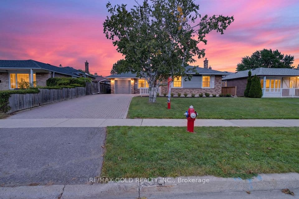 234 Avondale Boulevard, Brampton, ON L6T 1J4 – main photo