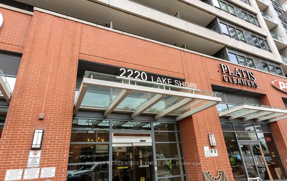 2220 Lakeshore Boulevard W 1602, Toronto, ON M8V 1A4 – main photo