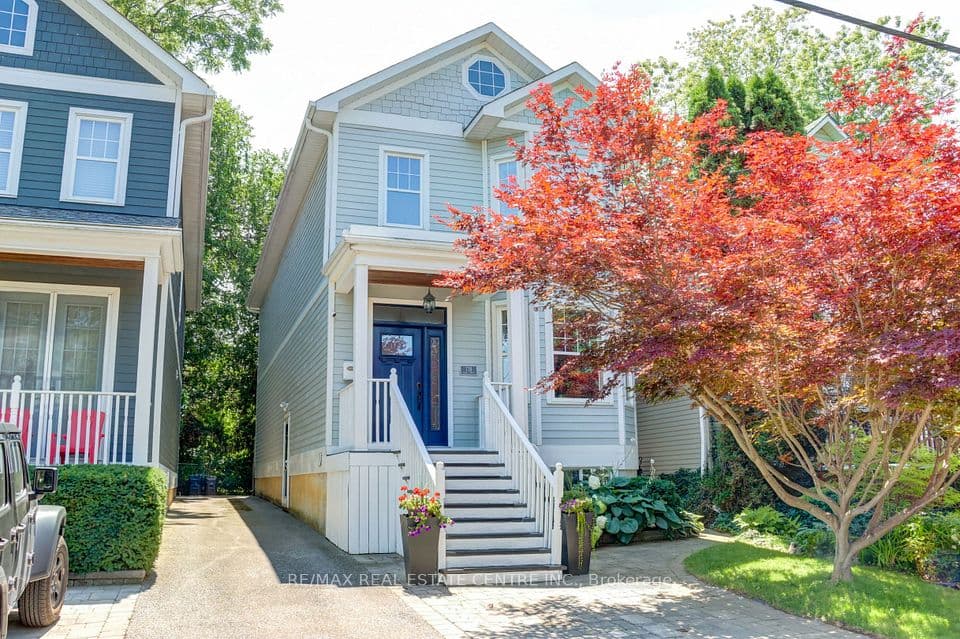 73B James Street, Toronto, ON M8W 1L7 – main photo