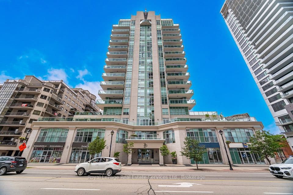 360 Pearl Street 303, Burlington, ON L7R 1E1 – main photo
