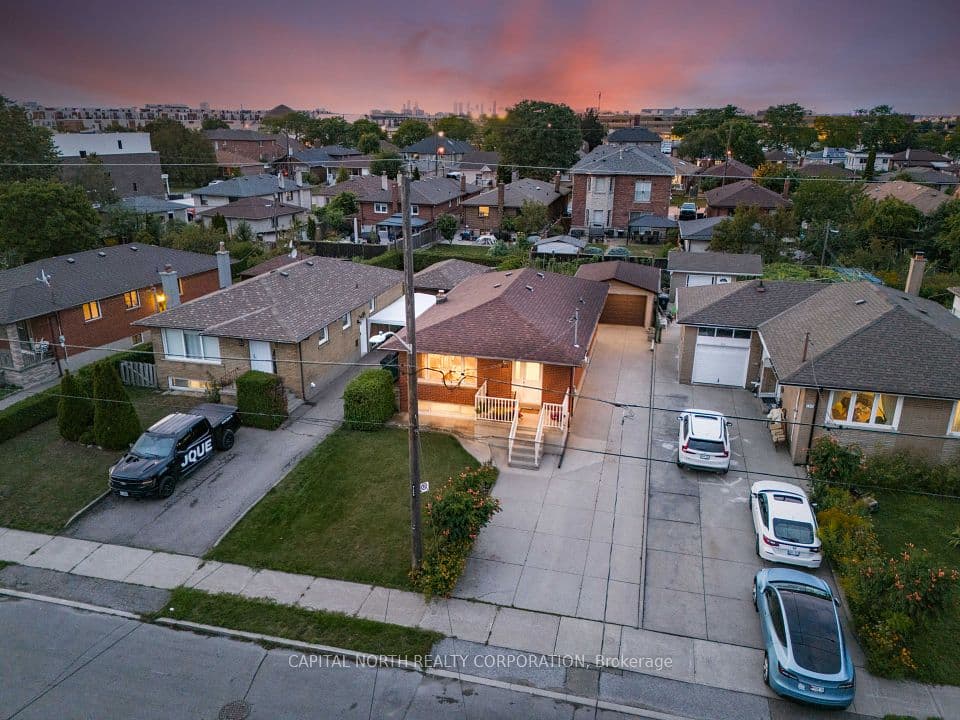 152 Katherine Road, Toronto, ON M3K 1J7 – photo 2