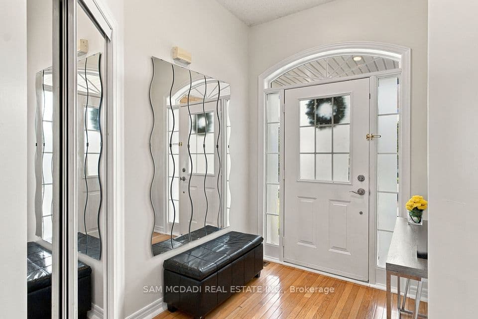 7331 Cork Tree Row, Mississauga, ON L5N 8N9 – photo 3