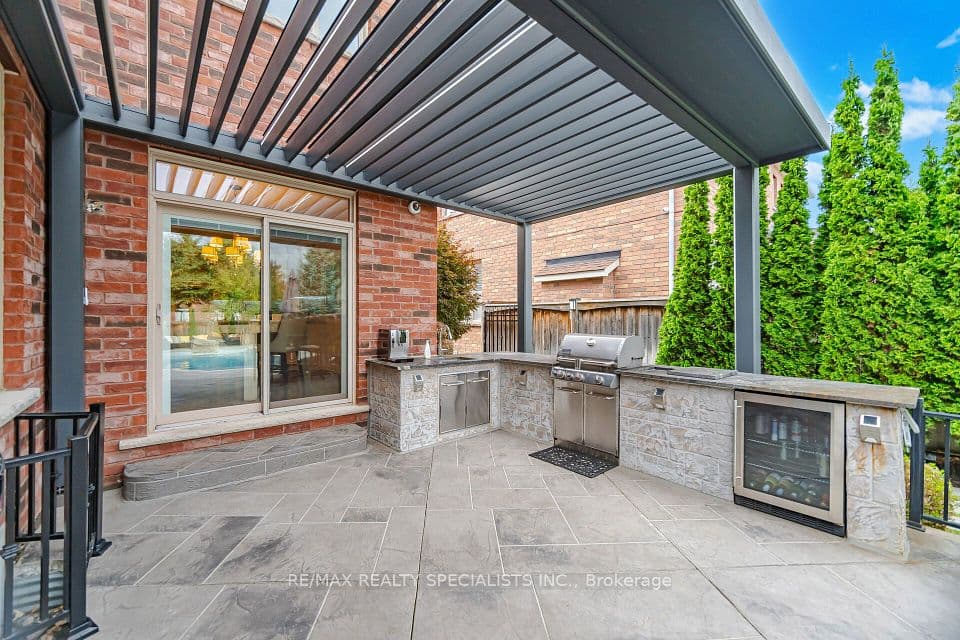 6 Mccandless Court, Caledon, ON L7C 3R7 – photo 3