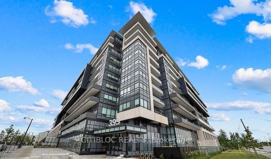 405 Dundas Street W 210, Oakville, ON L6M 5P9 – main photo