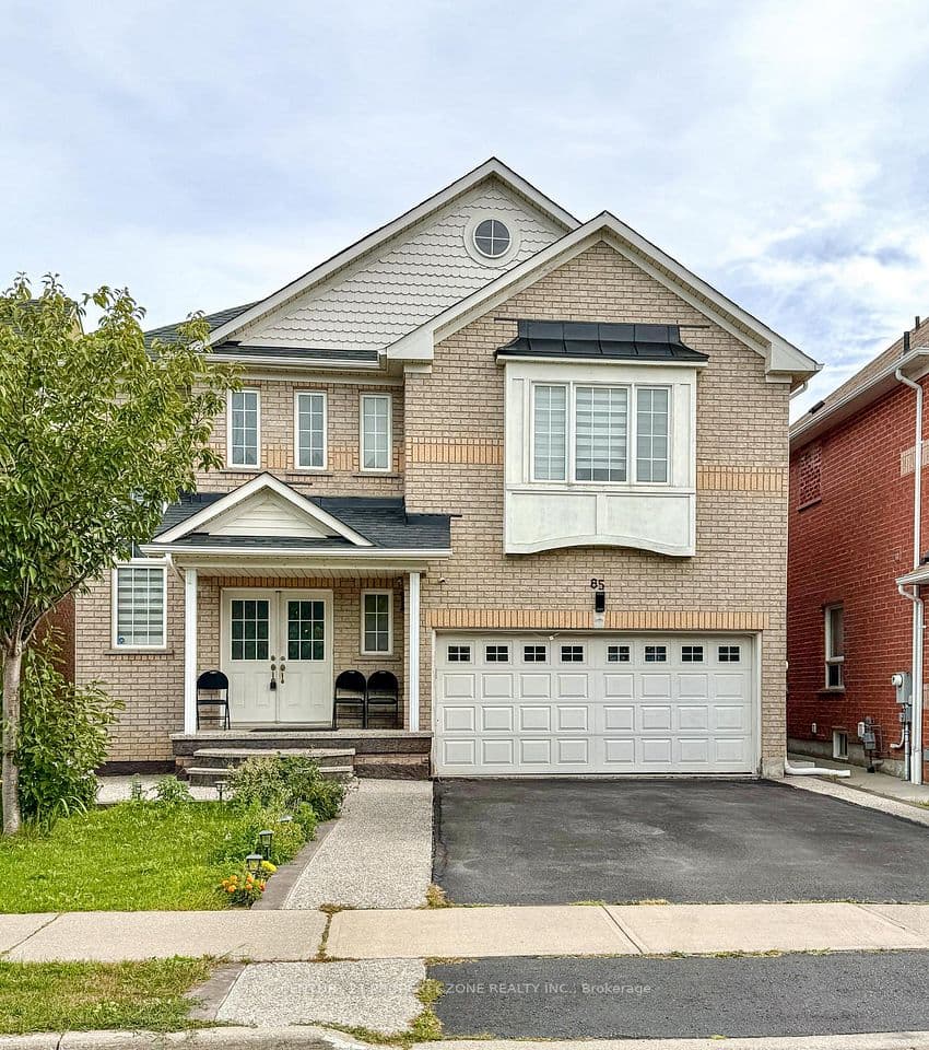 85 Chalkfarm Crescent, Brampton, ON L7A 3V9 – main photo