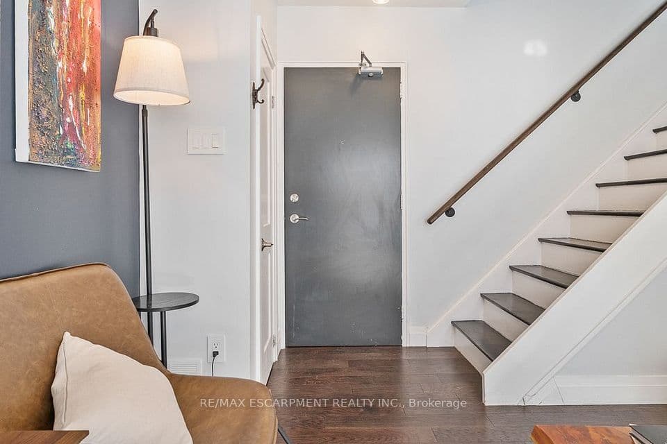 469 CLARIDGE Road 5, Burlington, ON L7N 2S1 – photo 2