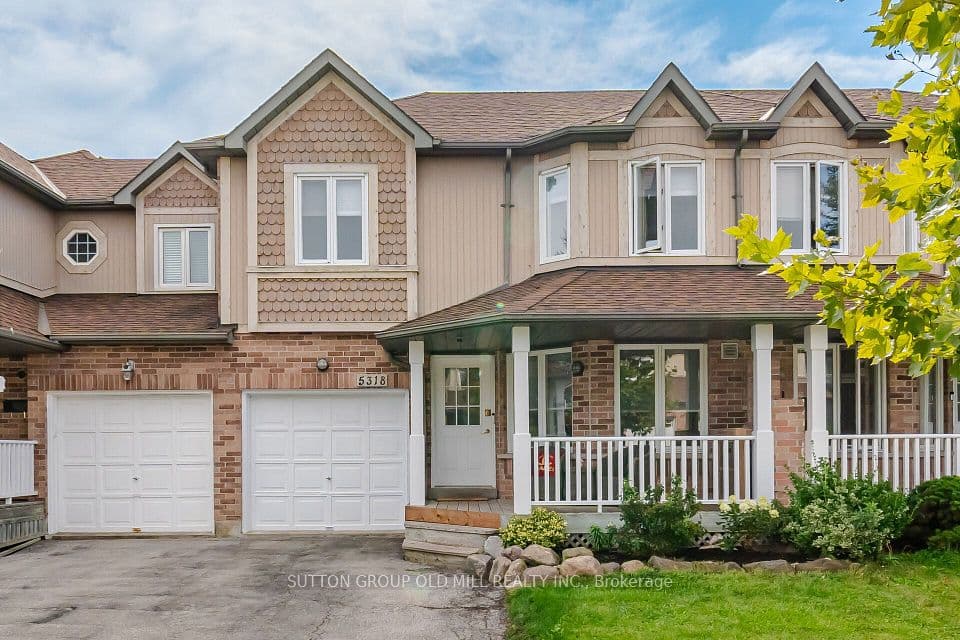 5318 Bushelgrove Circle, Mississauga, ON L5M 6C6 – photo 3