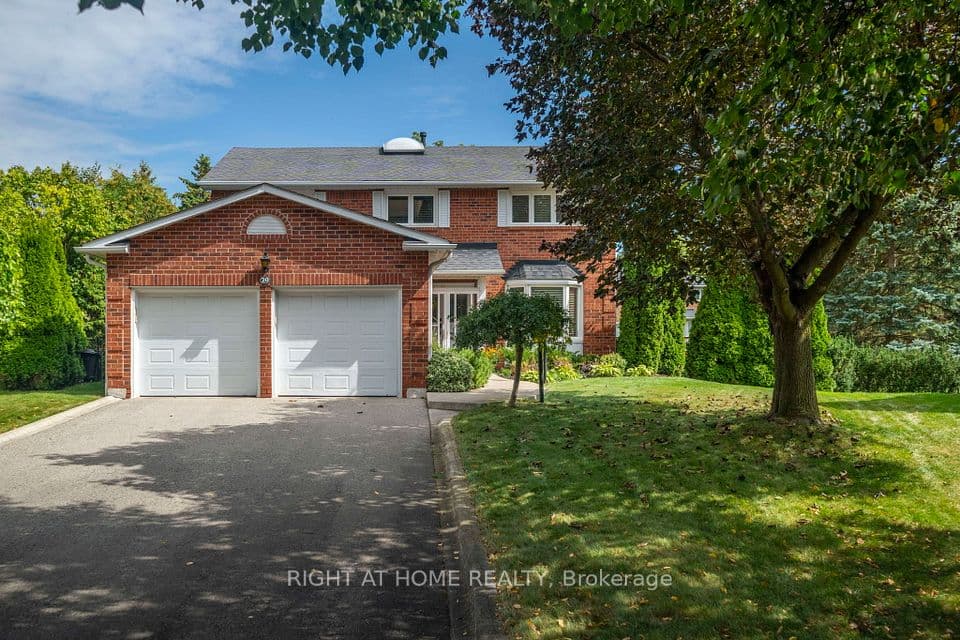 20 Mowat Court, Brampton, ON L6Z 3E6 – main photo
