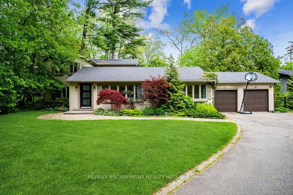1361 Goldthorpe Road, Mississauga, ON L5G 3R2 – main photo
