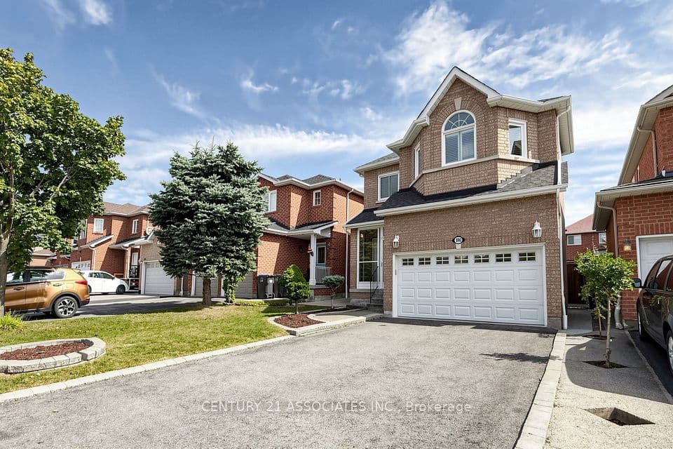 890 Blyleven Boulevard, Mississauga, ON L5V 2J3 – photo 3