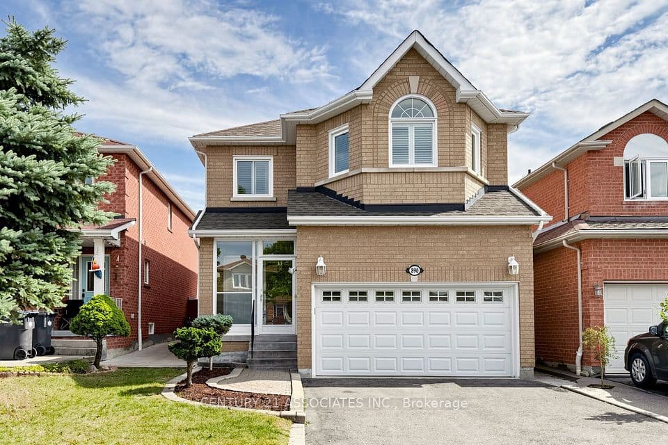 890 Blyleven Boulevard, Mississauga, ON L5V 2J3 – main photo