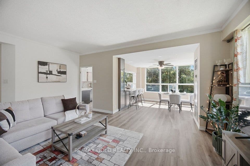 6 Humberline Drive 112, Toronto, ON M9W 6X8 – photo 3