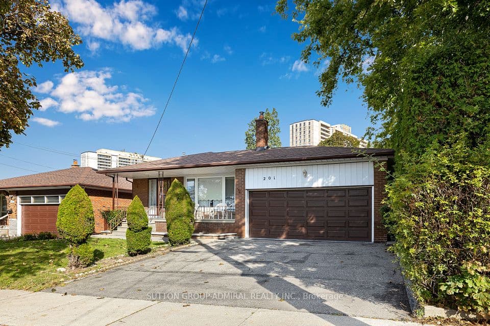 201 Derrydown Road, Toronto, ON M3J 1S2 – photo 2