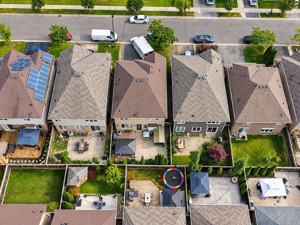 381 Nakerville Crescent, Milton, ON L9T 7T9 – photo 3