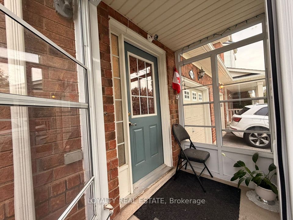 1074 Clark Boulevard, Milton, ON L9T 6Y5 – photo 3