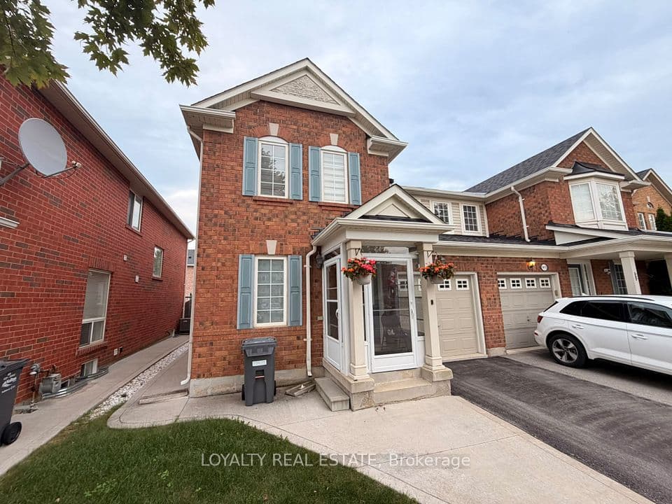 1074 Clark Boulevard, Milton, ON L9T 6Y5 – photo 2