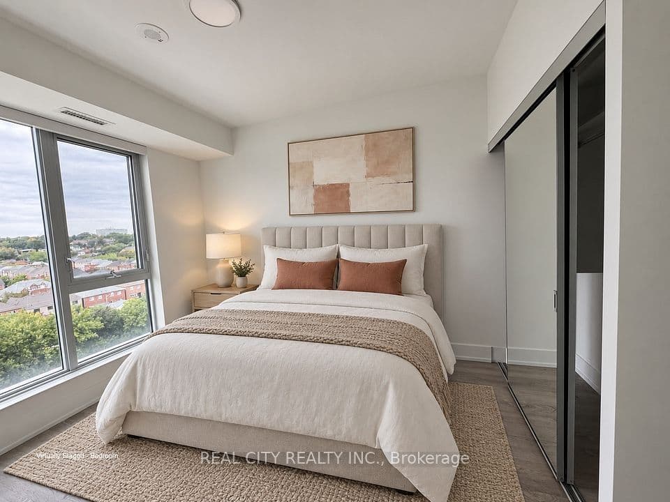 858 Dupont Street 706, Toronto, ON M6G 0C1 – photo 2