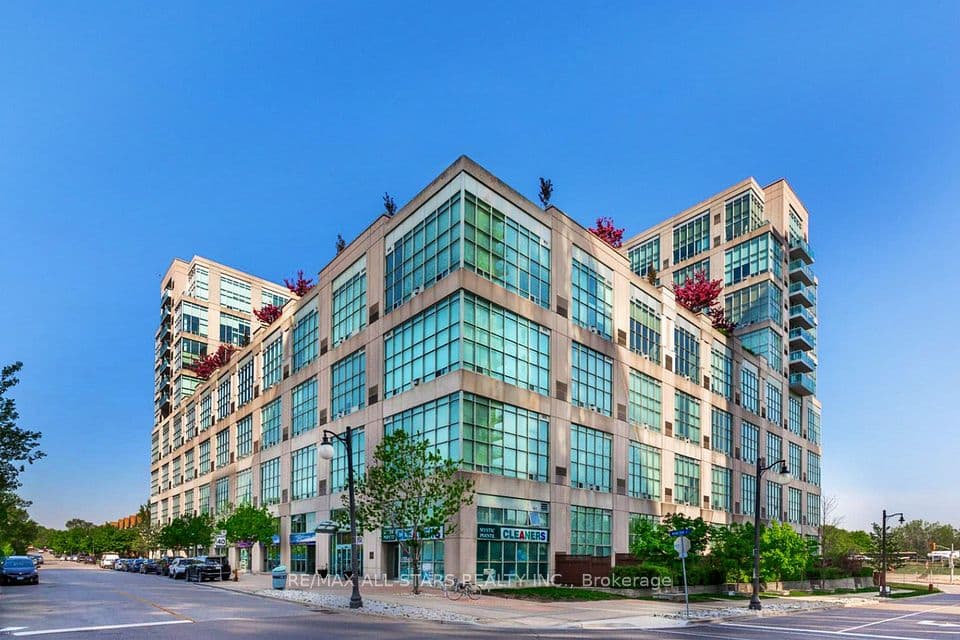 250 Manitoba Street 621, Toronto, ON M8Y 4G8 – main photo