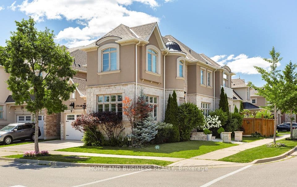 126 Mcwilliams Crescent, Oakville, ON L6M 0W4 – photo 3