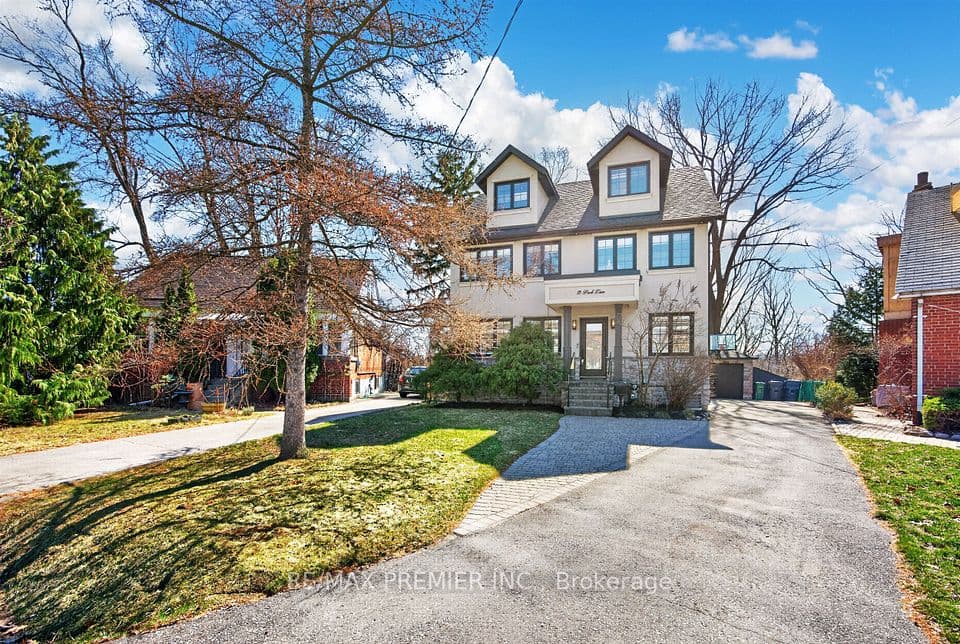 19 Park Lane, Toronto, ON M8Y 1R7 – main photo