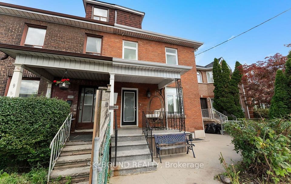 101 Ford Street, Toronto, ON M6N 3A2 – main photo