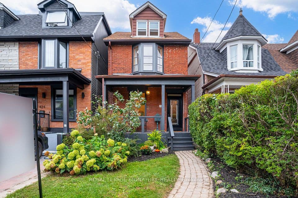 426 N Delaware Avenue N, Toronto, ON M6H 2T9 – main photo