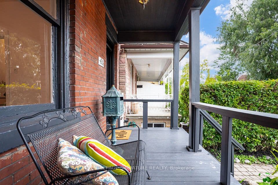 426 N Delaware Avenue N, Toronto, ON M6H 2T9 – photo 3