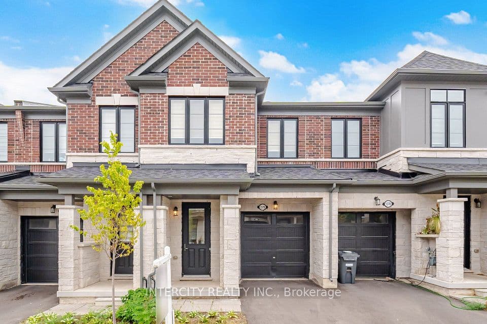 1378 National Common, Burlington, ON L7P 0Y6 – main photo