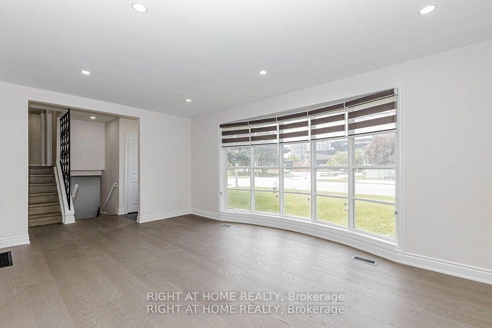 5154 New Street, Burlington, ON L7L 1V4 – photo 3