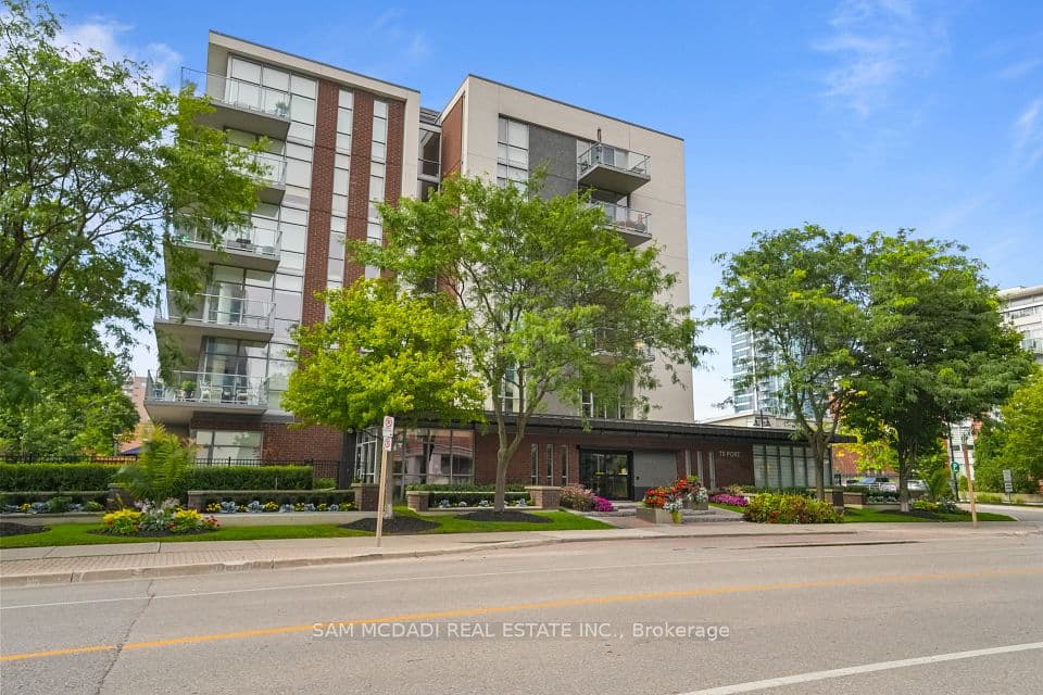 70 Port Street E 506, Mississauga, ON L5G 4V8 – main photo