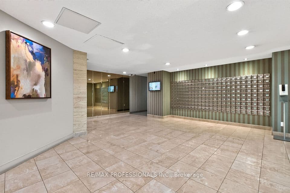 299 Mill Road 502, Toronto, ON M9C 4V9 – photo 3