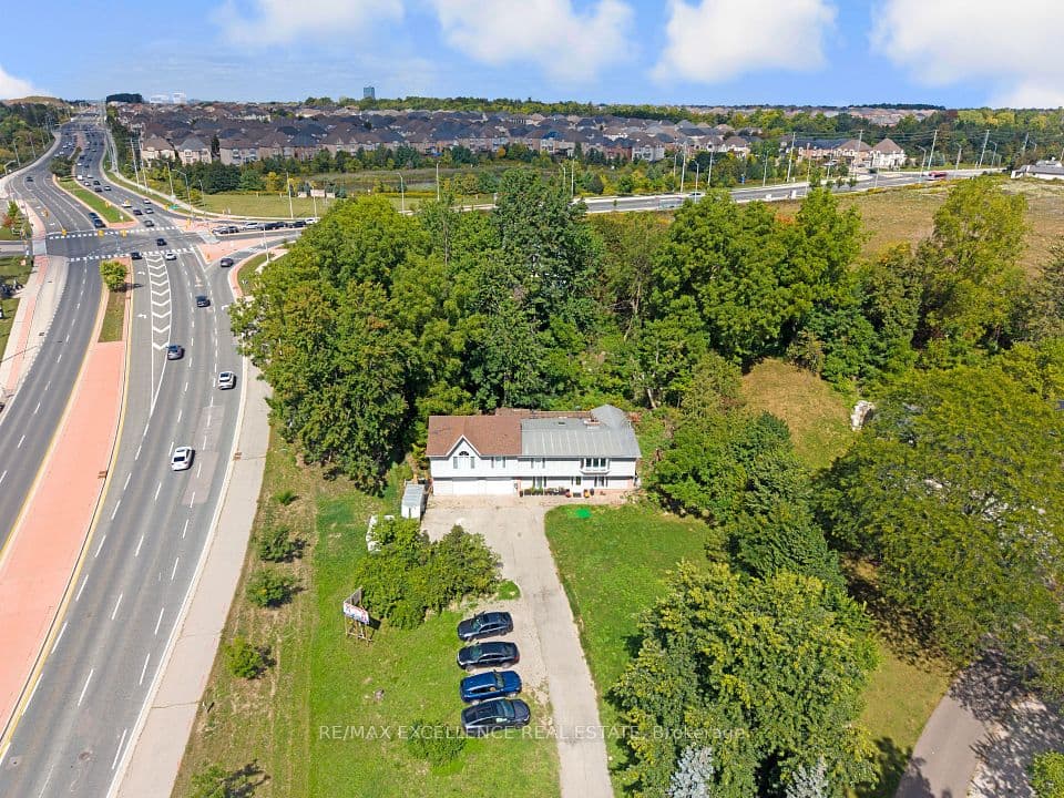 8951 Mississauga Road, Brampton, ON L6Y 0C2 – photo 2