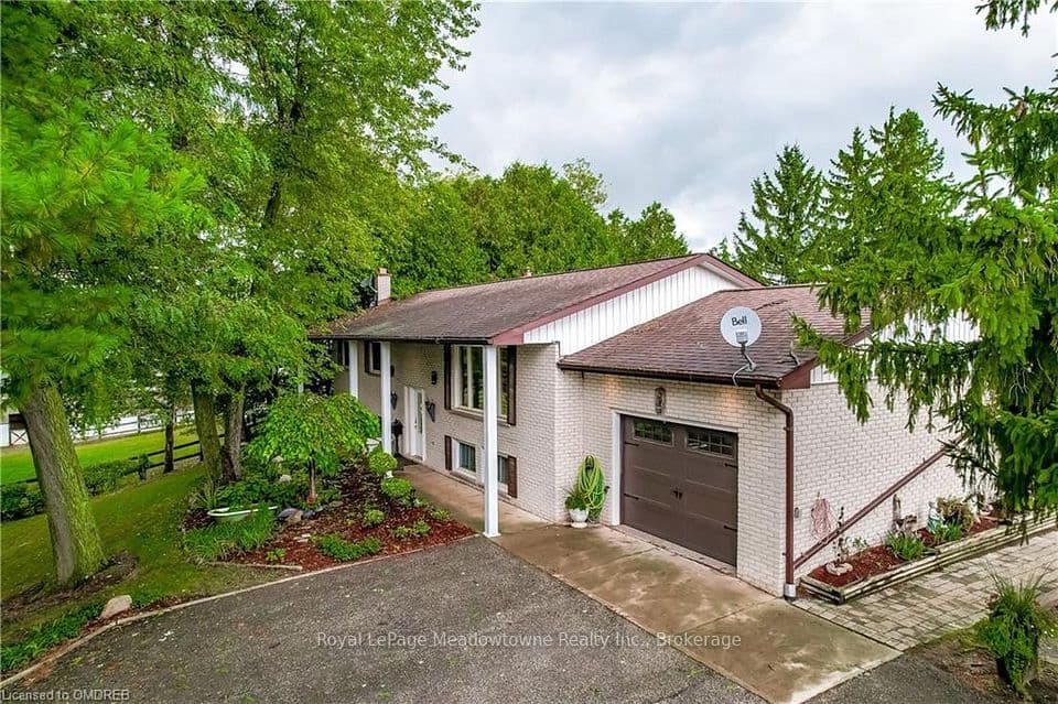 1602 6 Highway N, Hamilton, ON L8N 2Z7 – photo 3