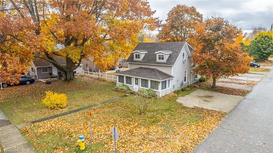 332 MILL Street, Saugeen Shores, ON N0H 2C0 – photo 3