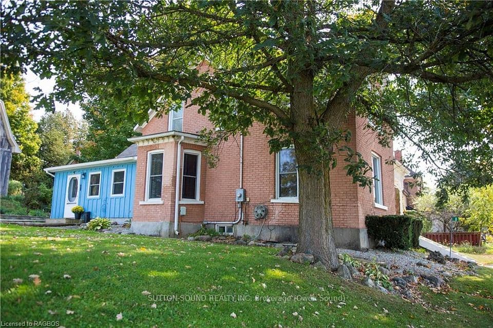 8 ELIZABETH Drive, South Bruce Peninsula, ON N0H 1A0 – photo 3