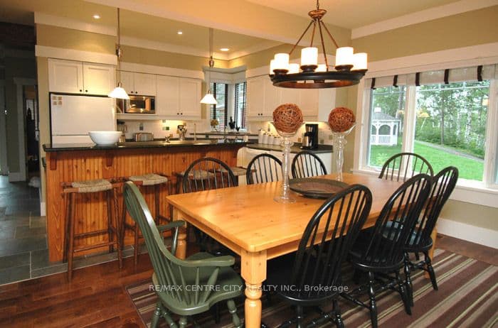 1020 Birch Glen Road Villa16, Lake of Bays, ON P0B 1A0 – photo 2