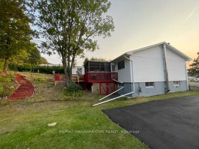 85 Mississauga Avenue, Elliot Lake, ON P5A 1E1 – photo 3