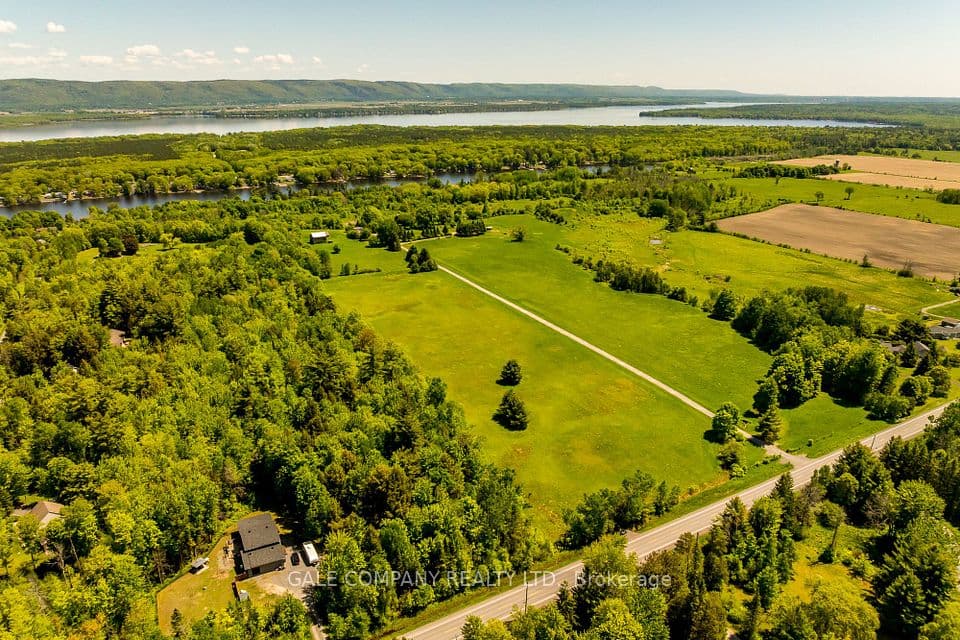 4475 DUNROBIN Road, Constance Bay - Dunrobin - Kilmaurs - Woodlawn, ON K0A 3M0 – photo 2