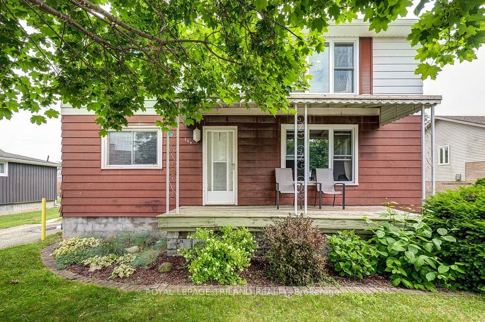 249 Victoria Street, Central Elgin, ON N0L 1B0 – photo 2
