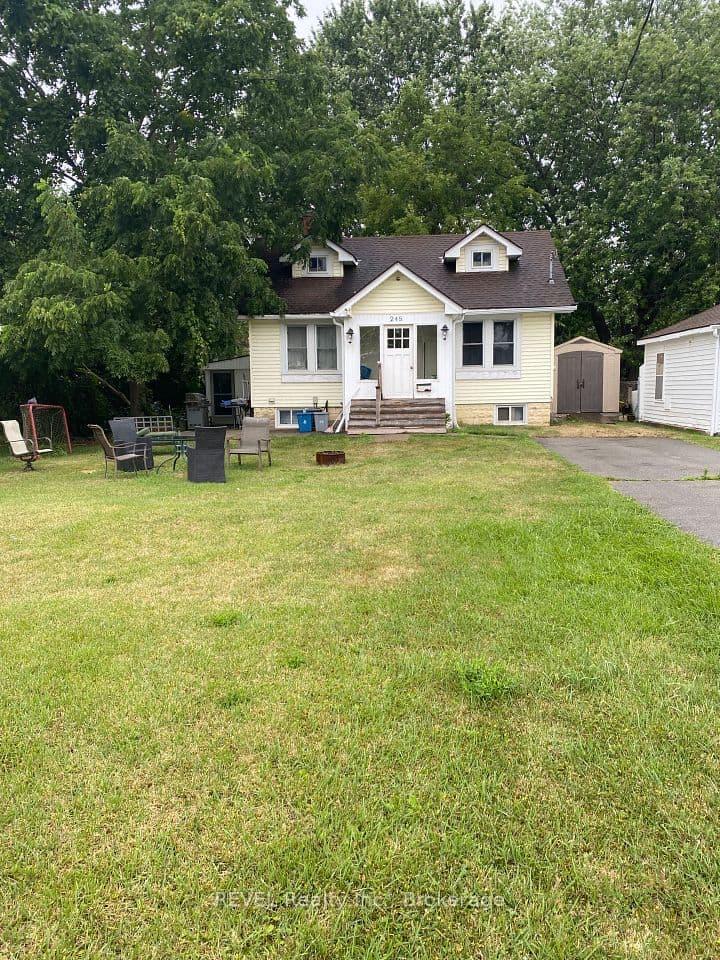 248 HIGH Street, Fort Erie, ON L2A 3R3 – photo 2