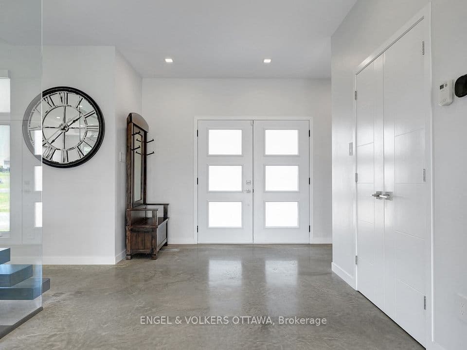 46 Forest Hill Road, South Stormont, ON K0C 1P0 – photo 2