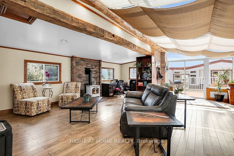 1027 Niagara Stone Road, Niagara-on-the-Lake, ON L0S 1J0 – photo 2