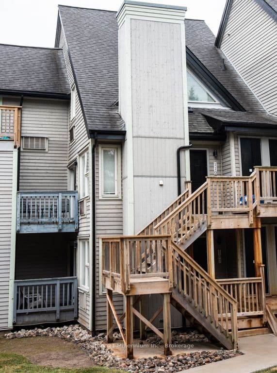 796468 Grey 19 Road 110, Blue Mountains, ON L9Y 0N6 – main photo