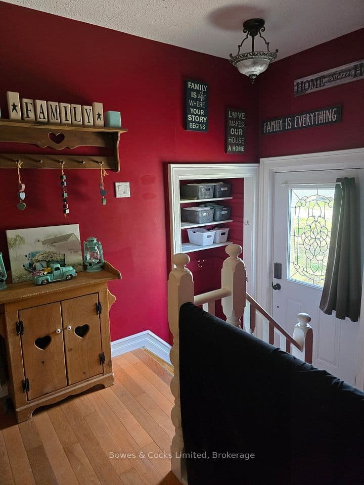 33 Maple Grove Road, Kawartha Lakes, ON K9V 4R6 – photo 3