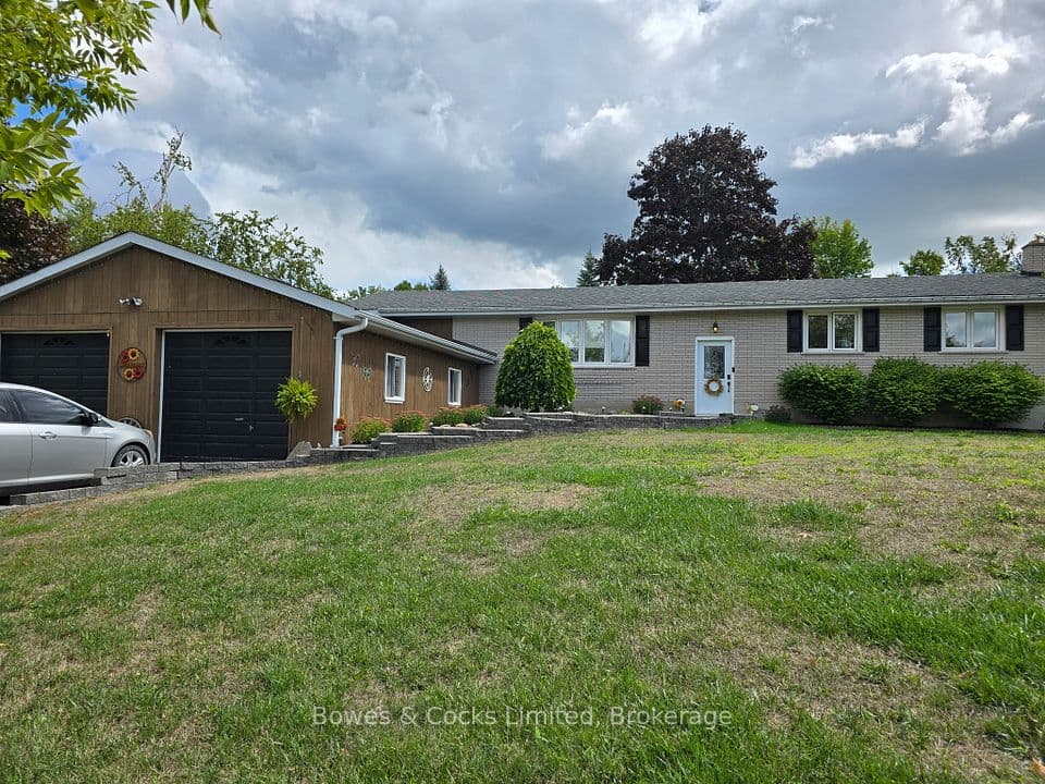 33 Maple Grove Road, Kawartha Lakes, ON K9V 4R6 – main photo