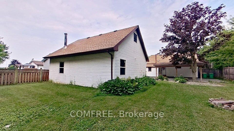 155 North Street, Southwest Middlesex, ON N0L 1M0 – photo 3