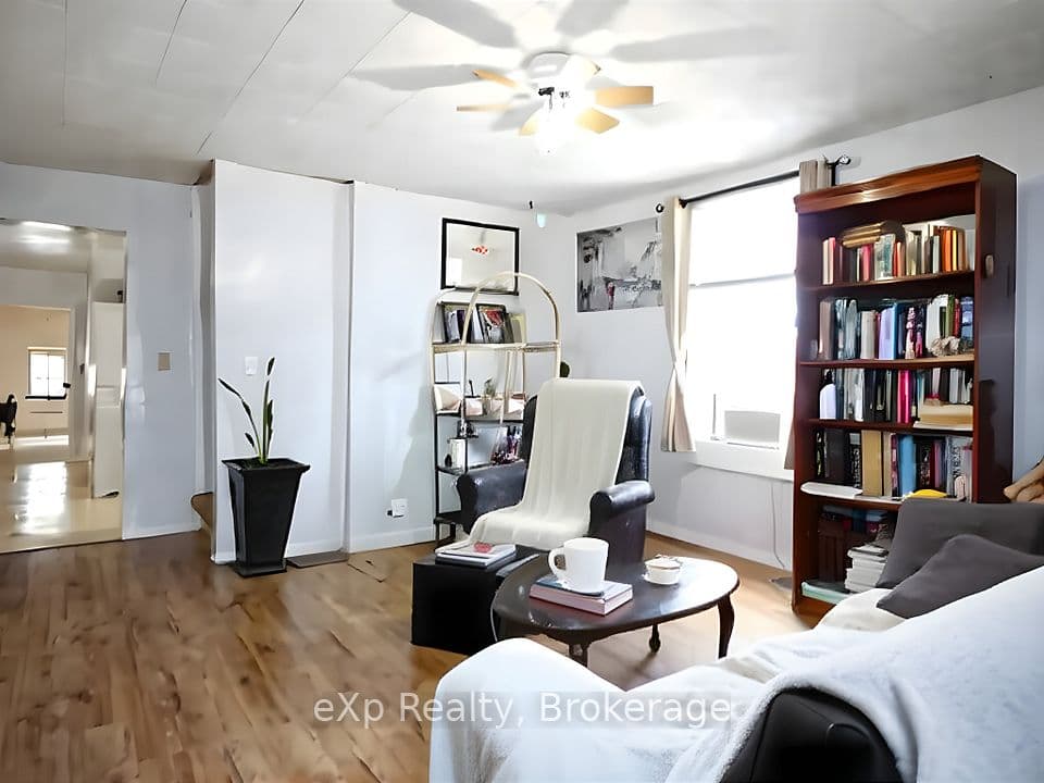 34 Queen Street, Grey Highlands, ON N0C 1H0 – photo 2