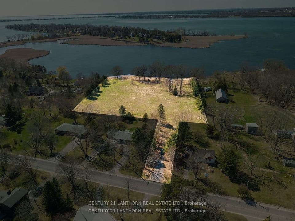 1448 County Road 12 Road, Prince Edward County, ON K0K 2T0 – main photo